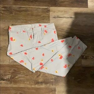 Old Navy Pinned Striped W/ Flowers Dress Pants